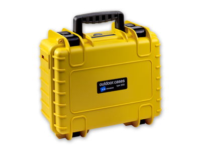 Outdoor Case Type 3000 in yellow – medium-sized transport case with sturdy closures